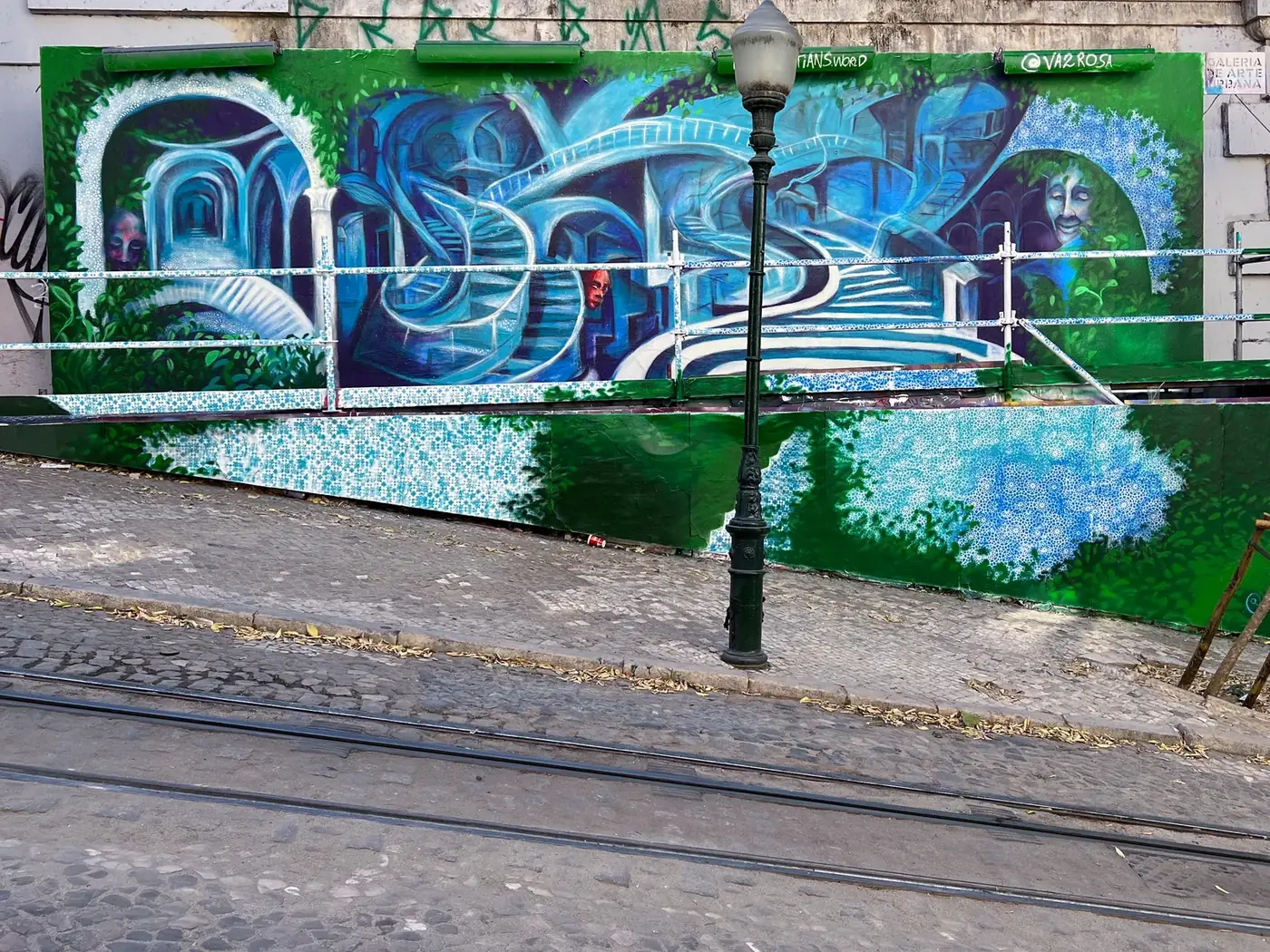 The whole wall