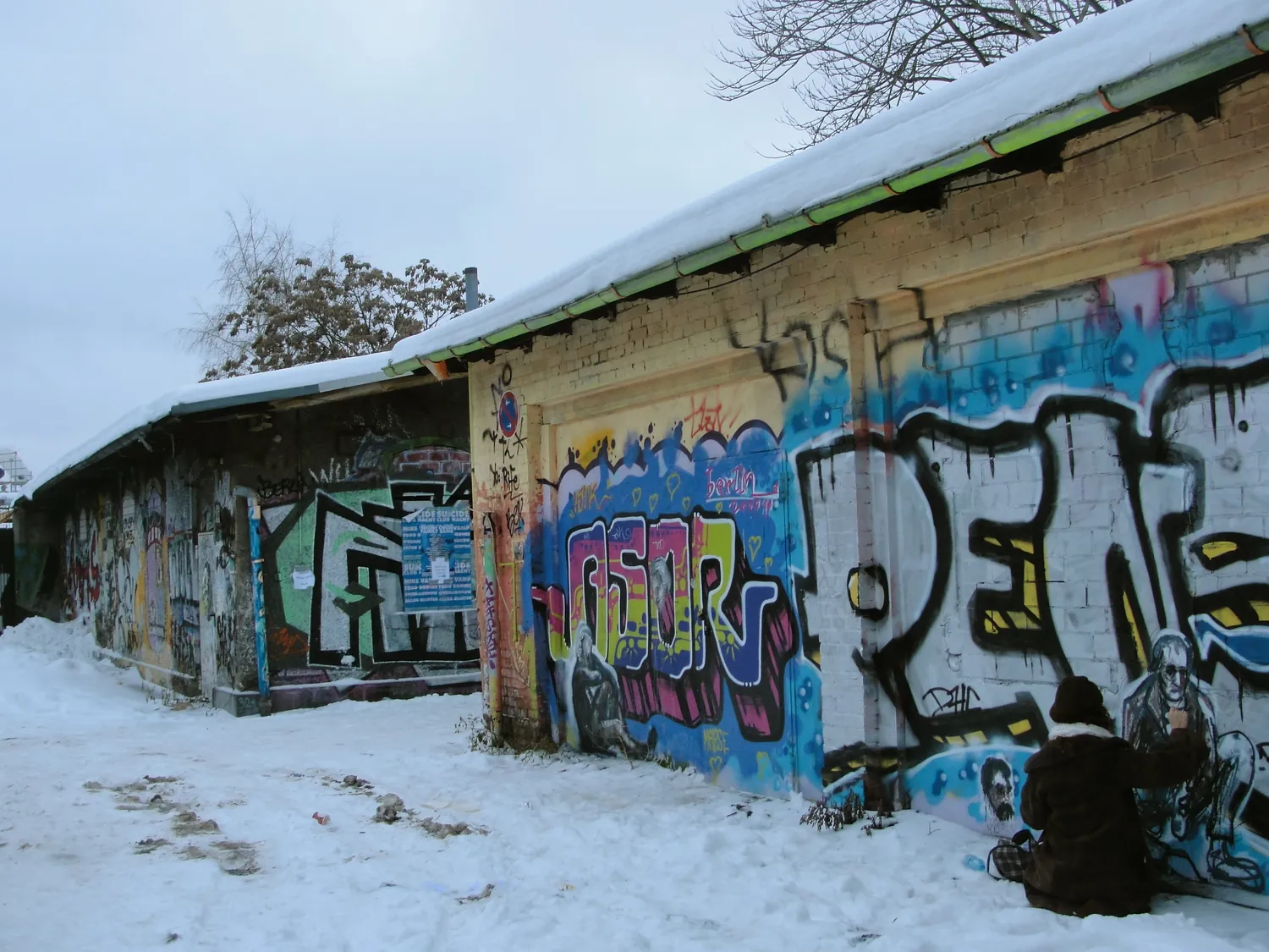 The wall in the snow
