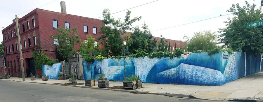 The Pioneer Works mural in Red Hook.